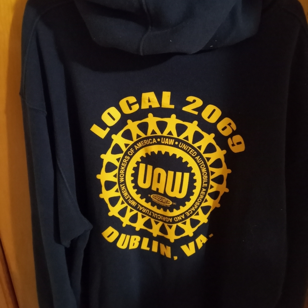 Jacket - Picture 2 of 3